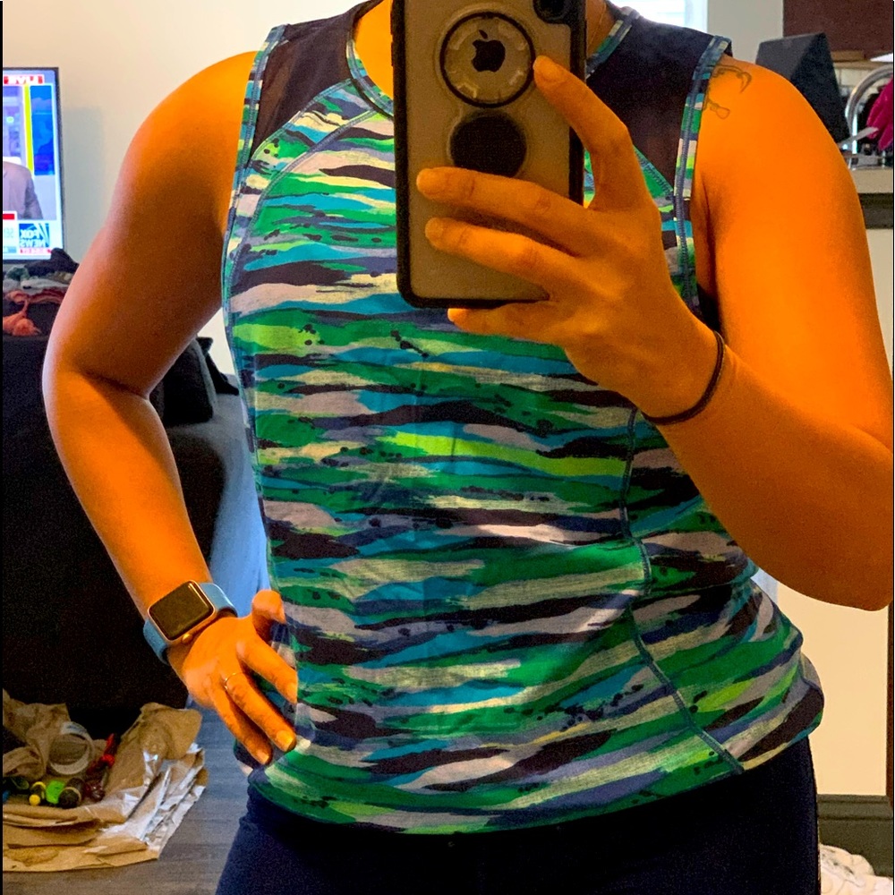 Lululemon tank top